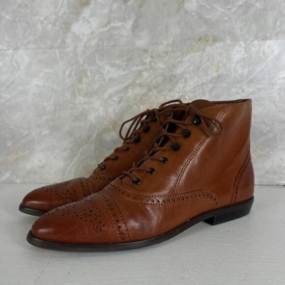 Hunt Club Shoes - Vintage Hunt Club Tan Leather Lace Up Ankle Boots Womens Size 7.5 Brogue Wingtip